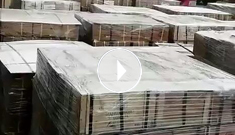 辰力吊裝帶、吊索具產(chǎn)品集裝箱排隊裝箱中，準備出口